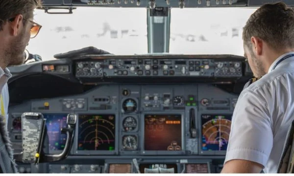 Një pilot zbulon sediljen më të mirë në aeroplan