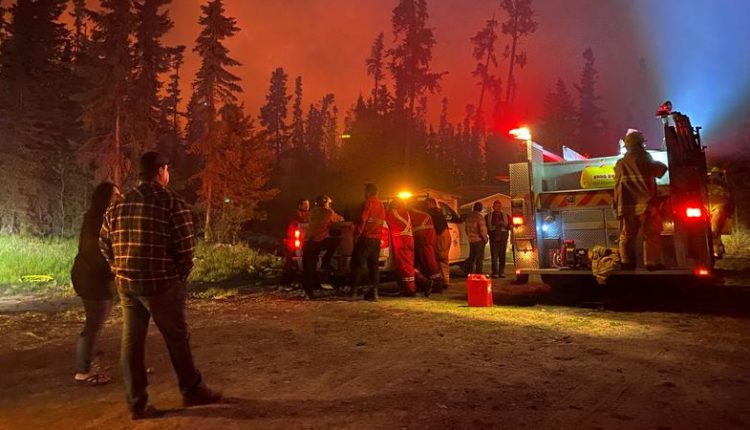 Më shumë se 200 zjarre përfshijnë territorin e Kanadasë