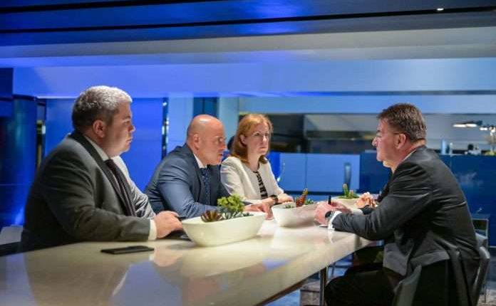Kovaçevski – Lajçak: Maqedonia e Veriut duhet të ruajë kursin evropian