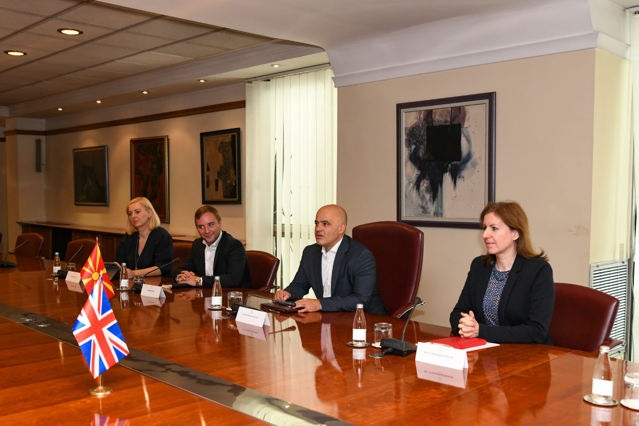 Kovaçevski-Vikers: Marrëdhëniet tregtare maqedono-britanike janë shembull për rajonin