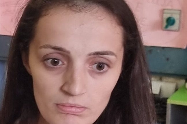 Flet nëna që ja rrahen djalin në çerdhe në Fushë Kosovë: Fëmiu im tre vjeç ka pësuar trauma, ka ankth dhe shqetësime!