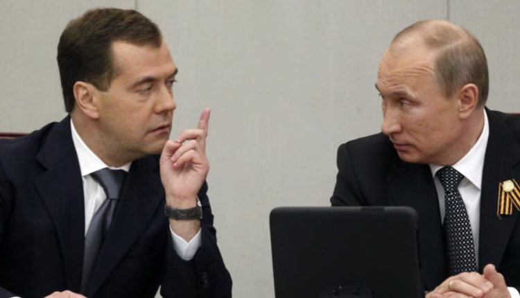 Njoftimi misterioz i Medvedevit: Fajësoi rusët dhe shkoi në NATO, merreni me mend se çfarë e pret