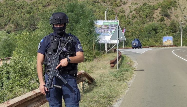 Prokurori: Po lokalizohen disa shtëpi dhe automjete në të cilat dyshohet se ka armatim