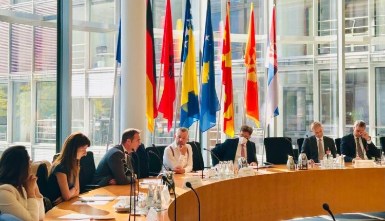 Arbër Ademi në takim të përbashkët pune për BP-në në Bundestagun Gjerman