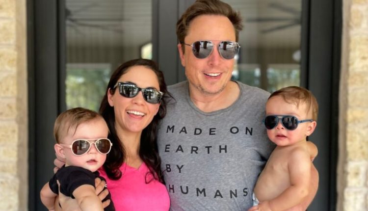 Elon Musk ka 11 fëmijë me tre gra të ndryshme, njëra prej të cilave tani po e padit