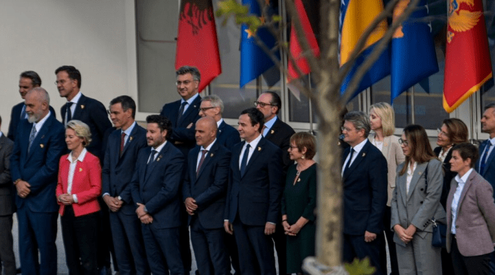 Porosi nga Samiti i Berlinit në Tiranë: Mos lejoni t’u ikën mundësia! Porosi nga Samiti i Berlinit në Tiranë: Mos lejoni t’u ikën mundësia!