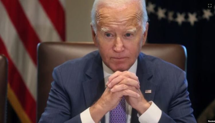 Presidenti Biden intervistohet rreth dokumenteve të klasifikuara