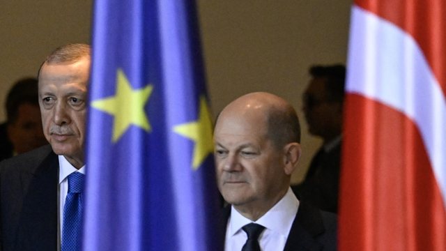 Scholz: Dialogu me Erdoganin, kyç në “momente të vështira” Scholz: Dialogu me Erdoganin, kyç në “momente të vështira”