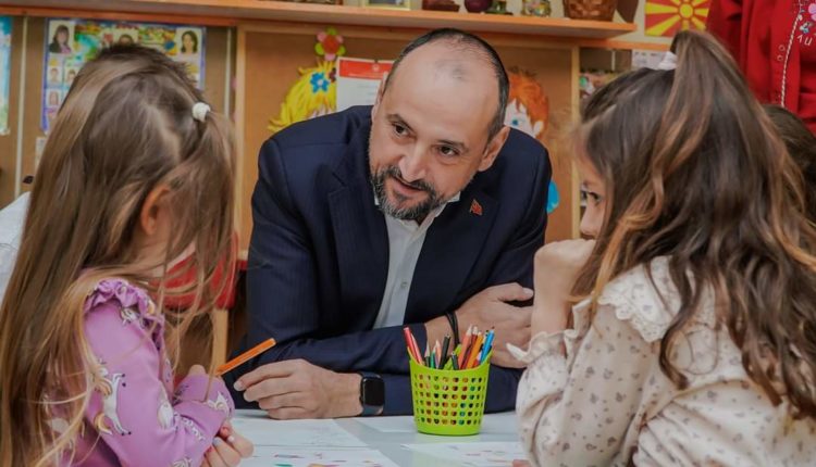 Bytyqi: Kujdesi për çdo fëmijë është prioriteti kryesor i qeverisë