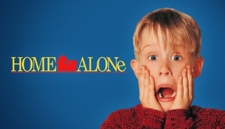 6-vjeçari përfundon në aeroplanin e gabuar, si në filmin ‘Home Alone’