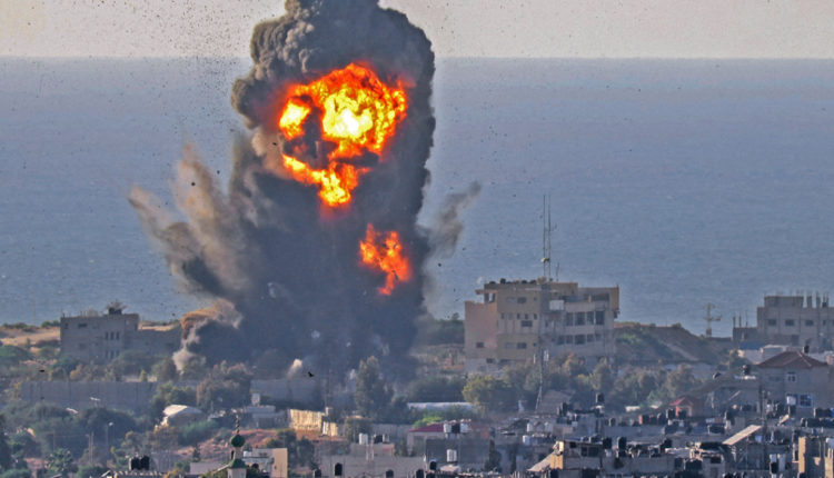 Numri i vdekjeve nga sulmet izraelite në Gaza rritet në 16.248