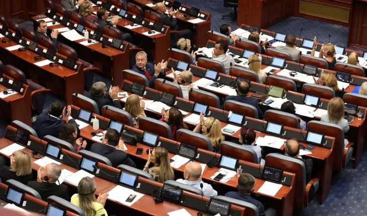 Miratohet Ligji për përdorimin e gjuhës maqedonase i cili do të zëvendësojë ligjin e deritashëm 25 vite të vjetër