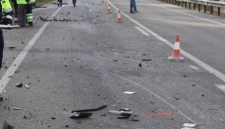 Aksident mes dy veturash në Graçanicë, lëndohen tre persona