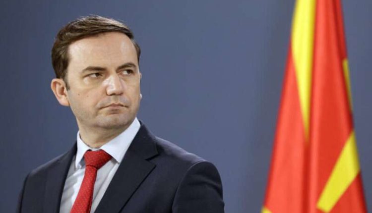 Osmani: Shqiptarët në Maqedoni e kanë flamurin kombëtar zyrtar, Kosova nuk e ka