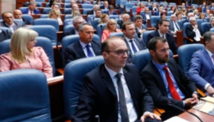 36 deputetë aktual në listat e reja të VMRO-DPMNE