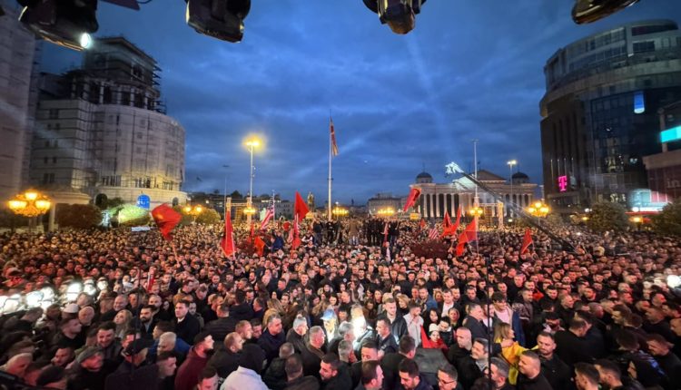 Grubi: Të fala nga Leka deri te Skenderbeu! Tung e ka edhe Rusia edhe opozita