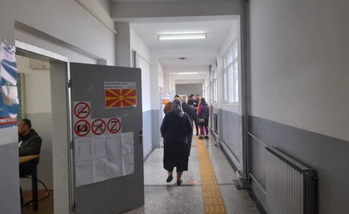 Shkon në mbi 40 përqind jehona e votuesve në Tetovë deri ora 17:00