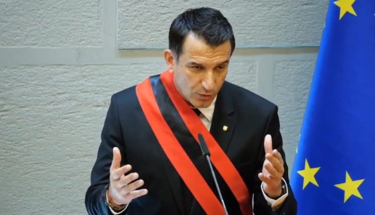 Ali Ahmeti-Qytetar Nderi i Tiranës, Veliaj: Atdhetar që nuk e ndali as burgu e as lufta për të përmbushur misionin e tij të paqes dhe lirisë