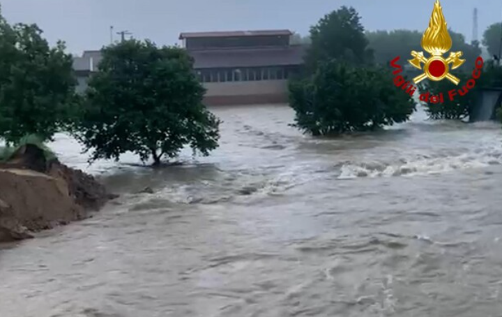 Moti i keq në Itali prej disa ditësh  bllokohen disa shtëpi