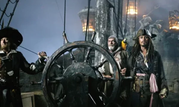 Vdes Aktori I Piratit Të Karaibeve E Hëngri Peshkaqeni Në Plazh Vdes Aktori I Piratit Të Karaibeve E Hëngri Peshkaqeni Në Plazh