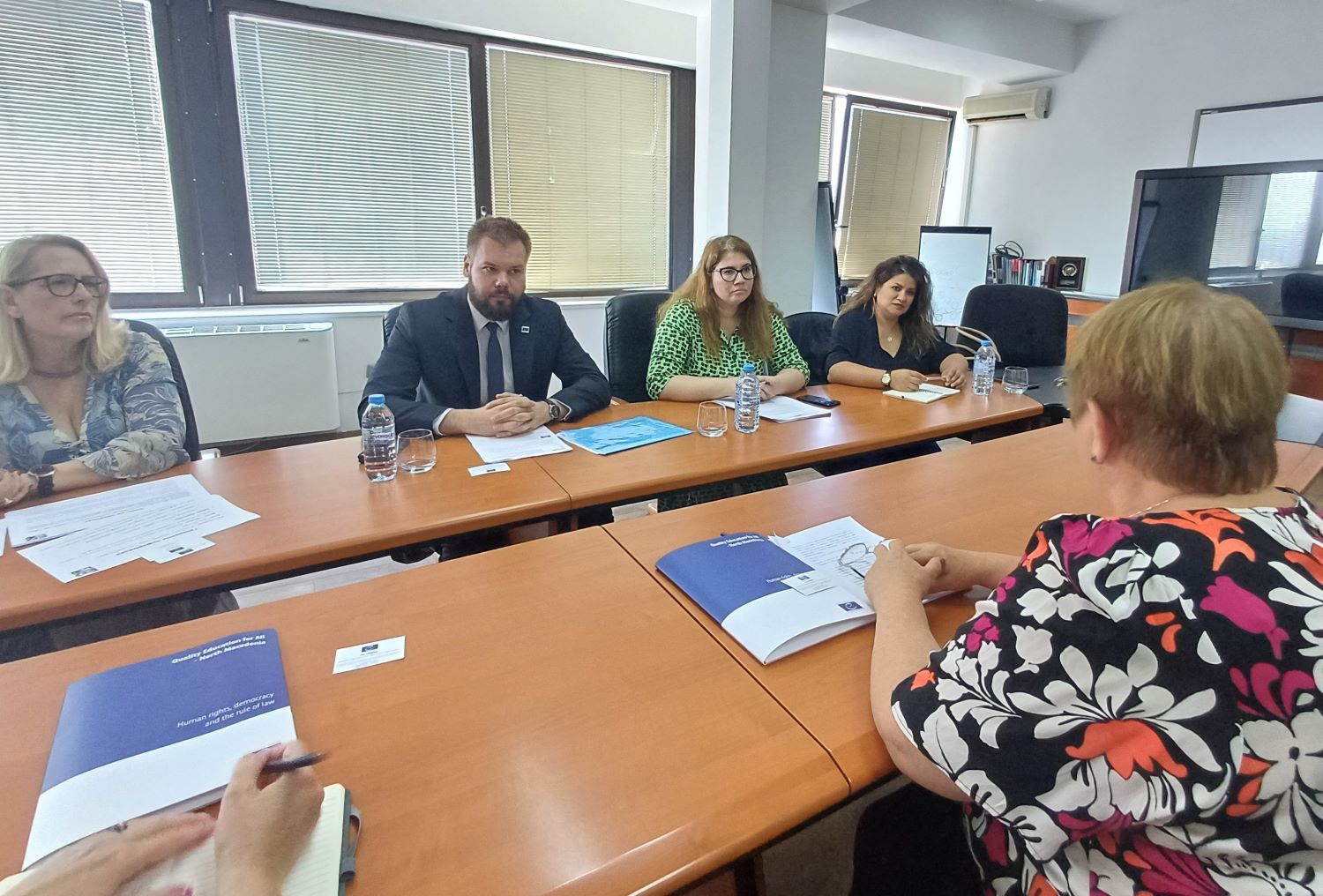 Takimi i ministres Janevska me përfaqësues të Zyrës Programore të Këshillit të Evropës në Shkup