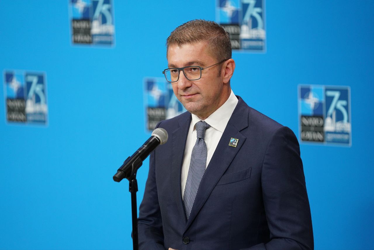 Mickoski nga Uashingtoni: Maqedonia dhe rajoni kanë qenë peng të së kaluarës për një kohë të gjatë, koha e shpinës së përkulur ka përfunduar, është koha për të ndërtuar një të ardhme