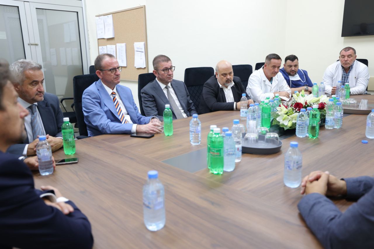 Mickoski: Si Qeveri mbetemi të përqendruar në përmisimin e sistemit shëndetësorë dhe kujdesit dhe shërbimeve ndaj pacientëve