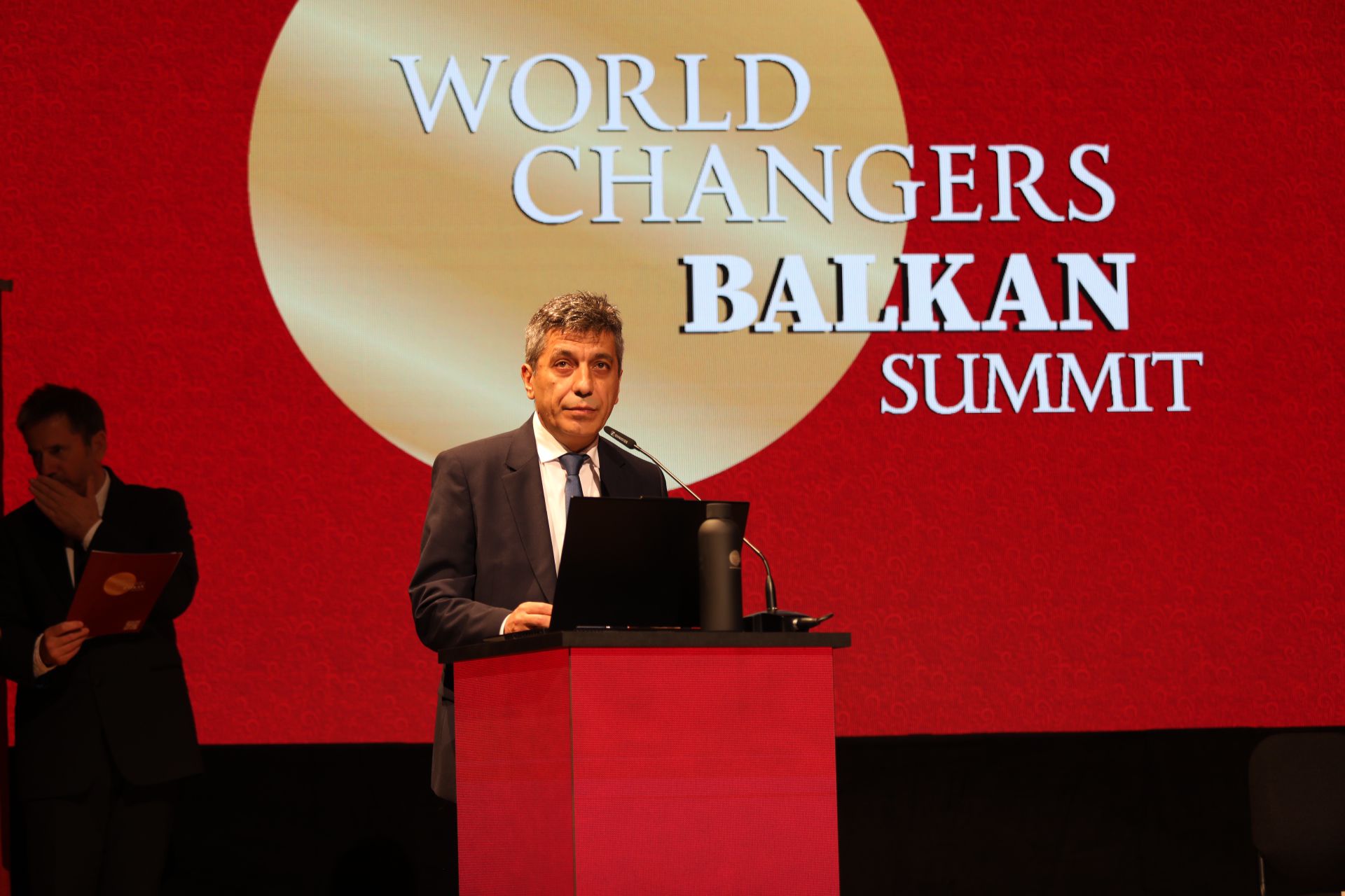 Zëvendëskryeministri i Parë Mexhiti mori pjesë në ‘Worlds Changers Balkan Summit’ që po zhvillon punimet në Shkup