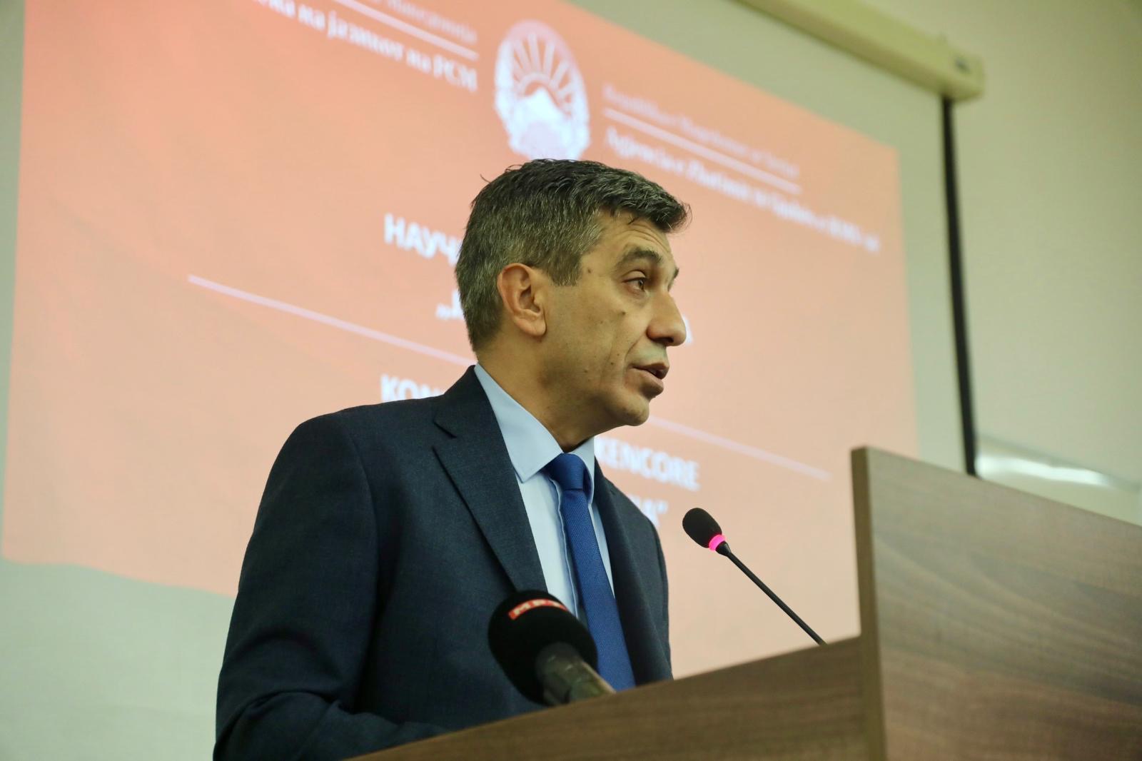 Mexhiti: Gjuha është elementi kyç i identitetit kombëtar
