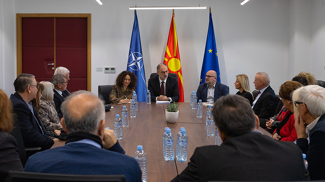 Zëvendëskryetari dhe ministri Stoilkoviq realizoi takim me përfaqësues të OJQ-ve nga të gjitha bashkësitë etnike