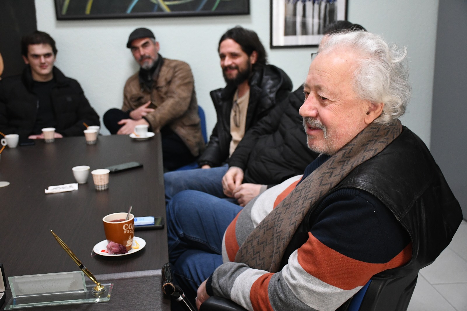 Aktori Bajrush Mjaku e vizitoi Fakultetin e Arteve të Universitetit të Tetovës